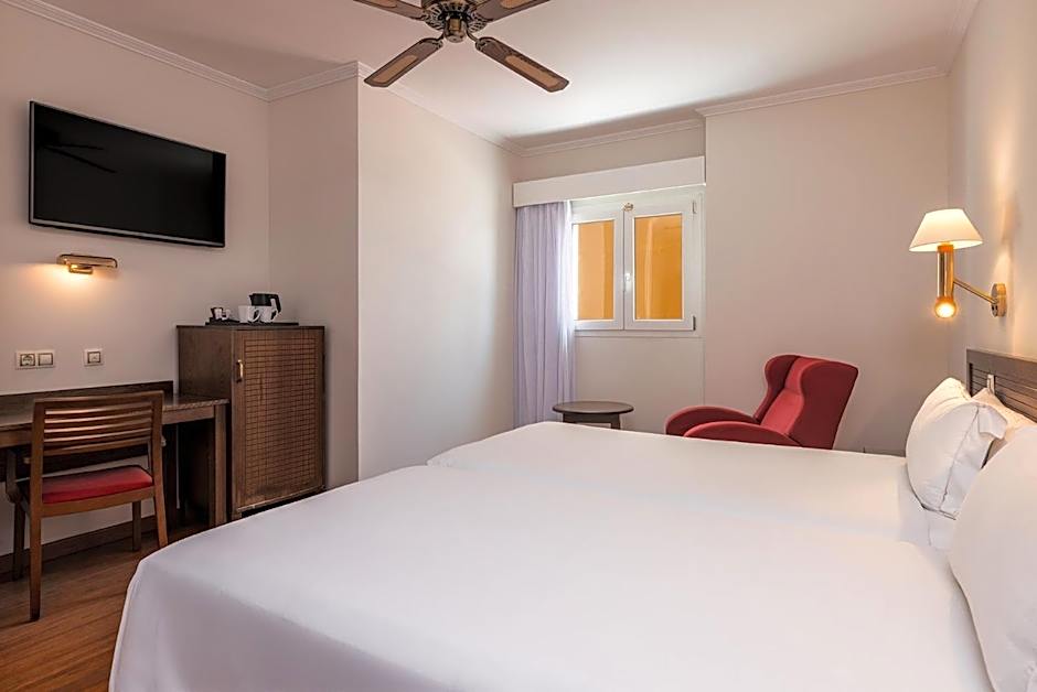 Senator Cadiz Spa Hotel