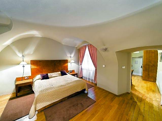 The Golden Wheel Boutique Hotel