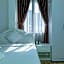 Ken's Backpackers Hotel