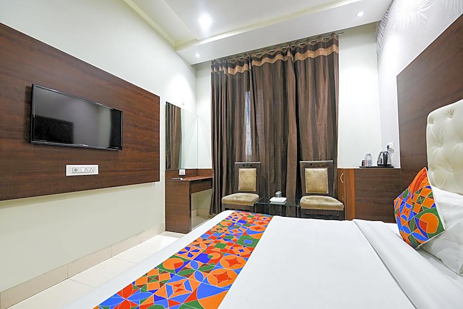 FabHotel KK Continental