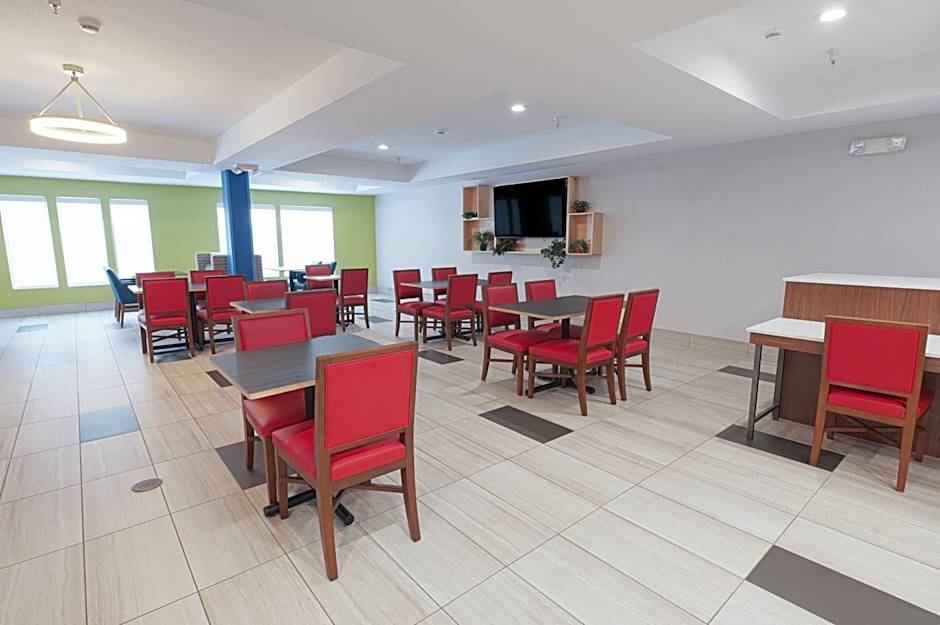 Holiday Inn Express Hotel & Suites East Lansing By IHG