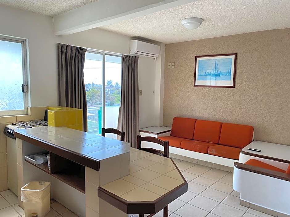 Hotel Suites Regina