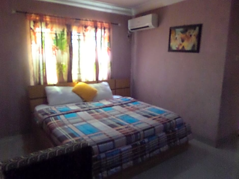 Fatty K Hotel and Suites