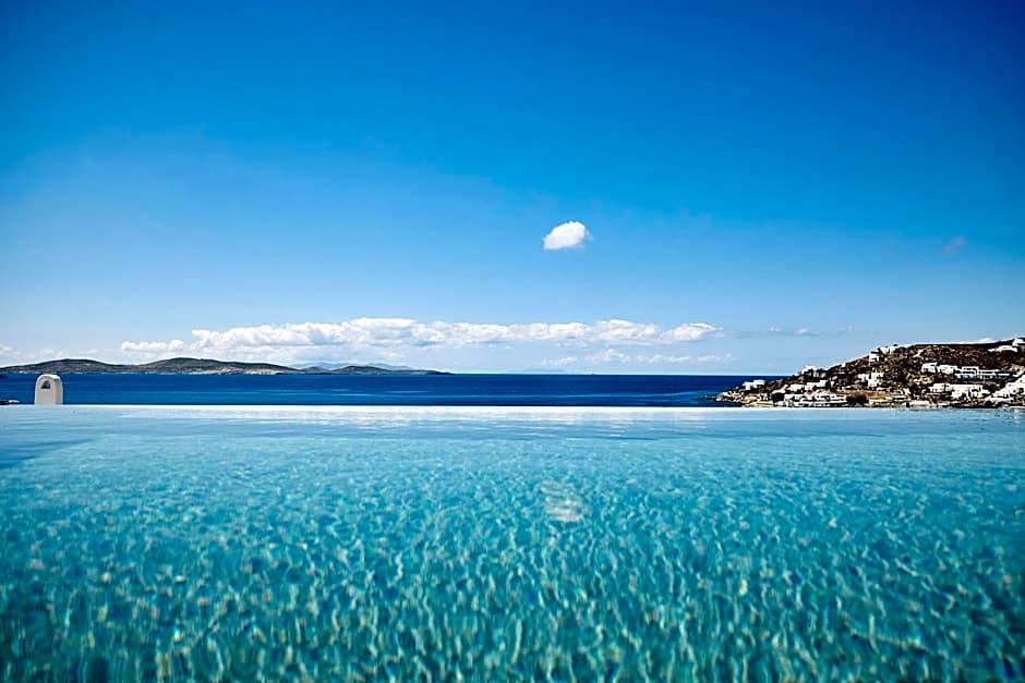 Amazon Mykonos Resort & Spa