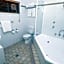 Rockpool Motor Inn