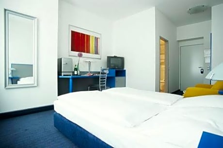 Apartment (2 Adults)