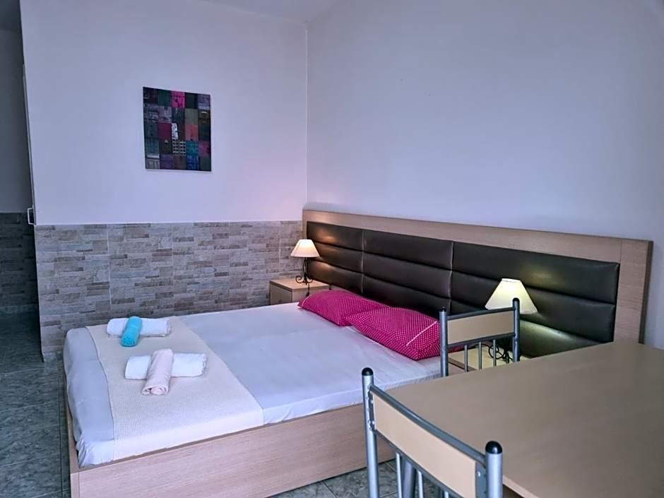 Anna Christina Apartments