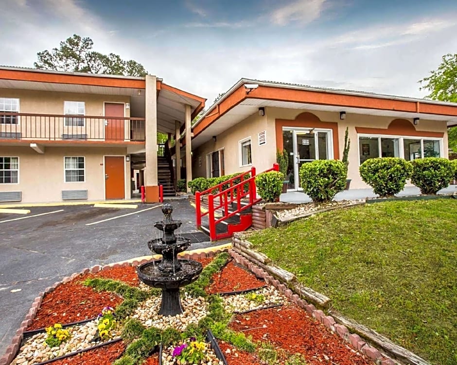 Econo Lodge Fort Jackson