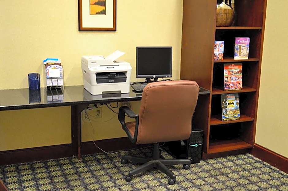 Staybridge Suites San Antonio Sea World By IHG