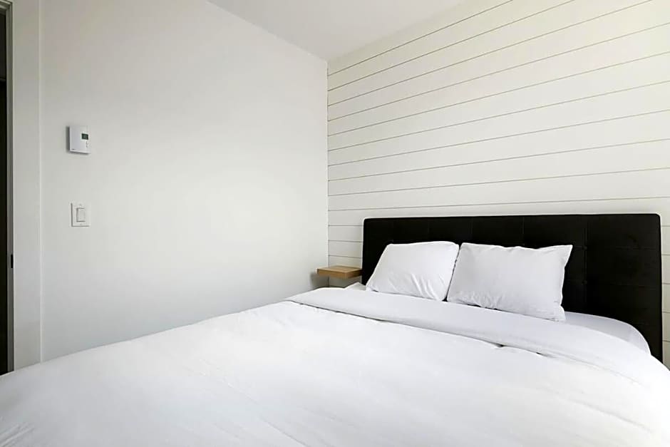 Bromont Lodge 837 shefford suite 200