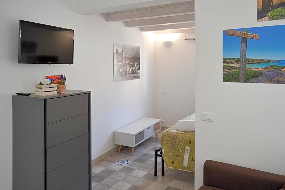 Quattroquarti Stradivari Home