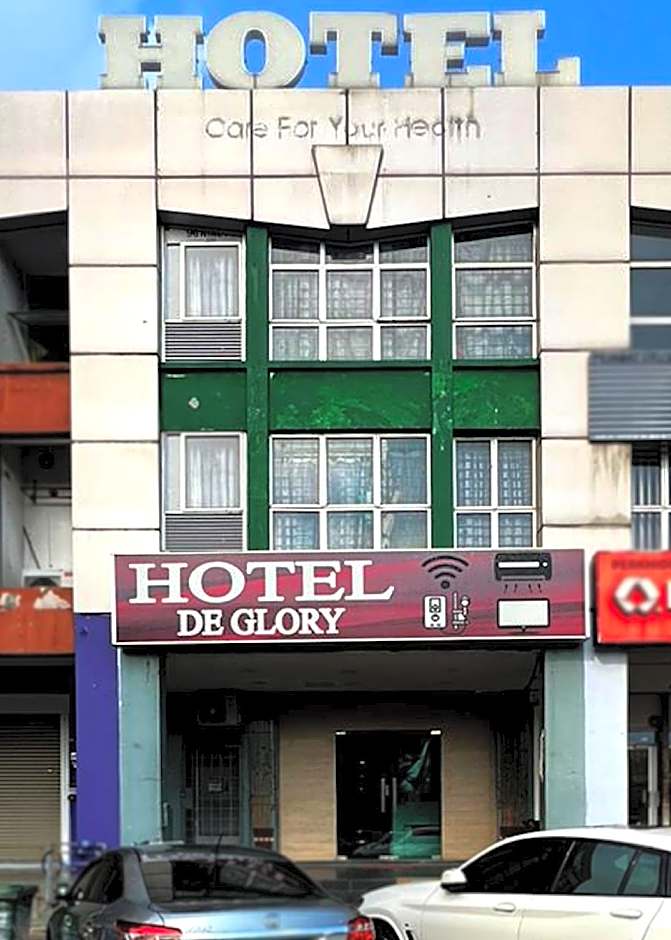 DE GLORY HOTEL USJ 21