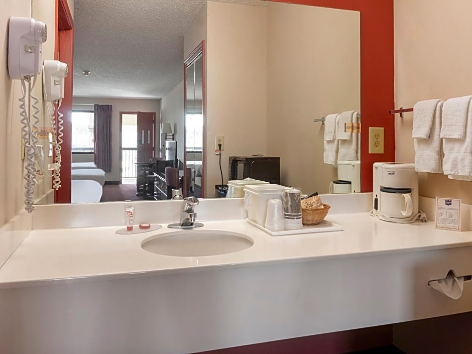 Days Inn by Wyndham Adairsville