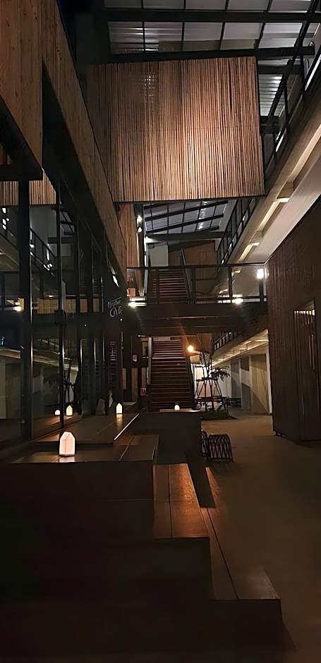 Pakchong Center Poshtel