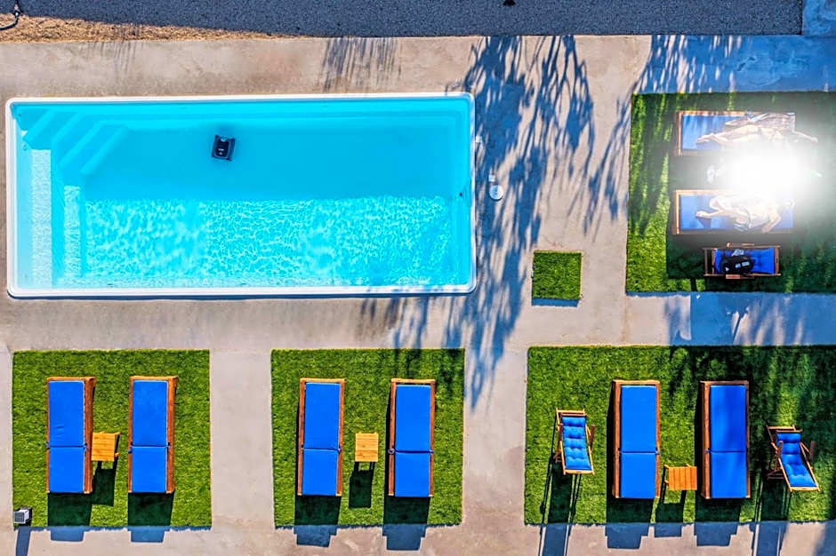 Irigeneia Hotel