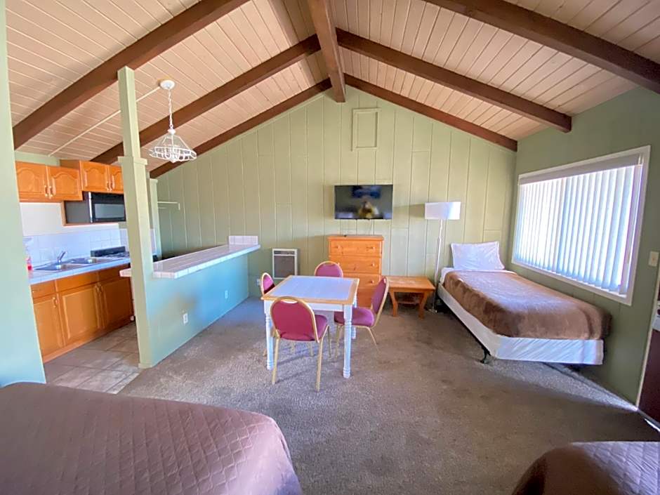 Bristlecone Motel