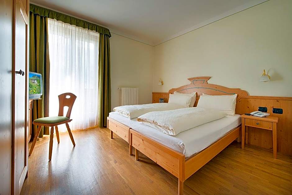 Zdjęcie 1 z 4 — Comfort 1 Double Bed or 2 Beds