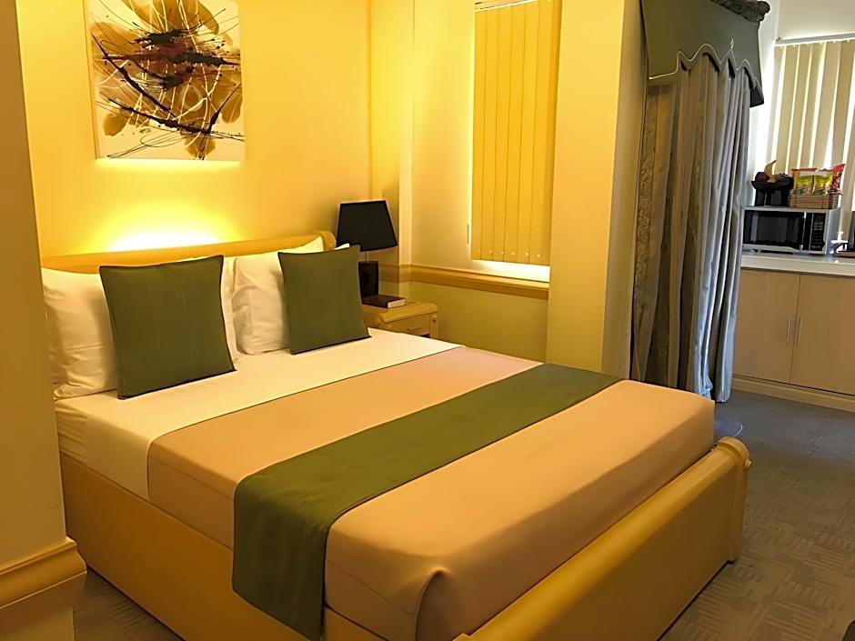 Phela Grande Residences