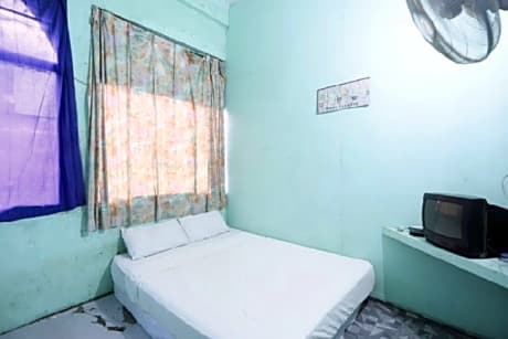 SPOT ON 92715 Joyoakis 2 Homestay Syariah