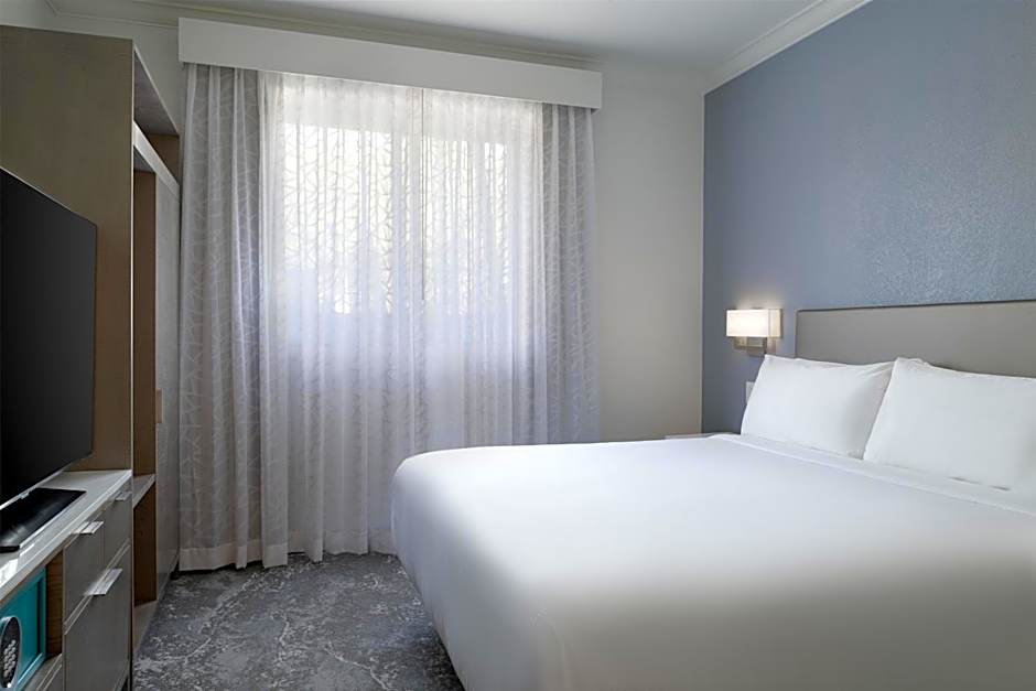 Hilton Boca Raton Suites