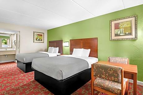 Double Room with Two Double Beds - Non-Smoking