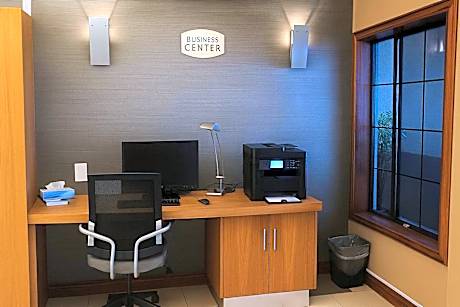 Best Western Hesperia-Victorville Suites