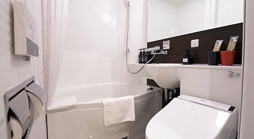 Hotel M's Est Sanjo Wakoku
