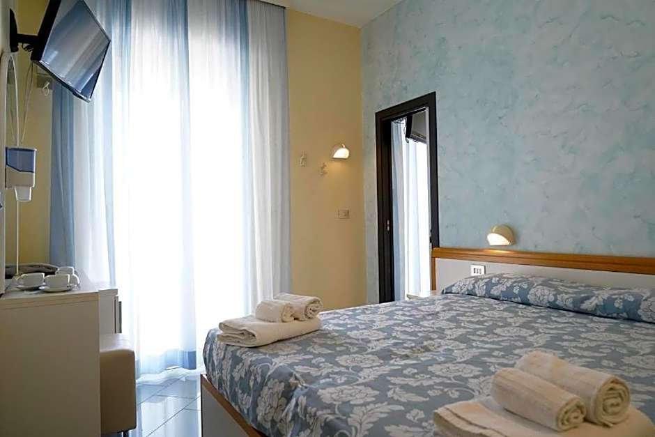 Hotel Embassy