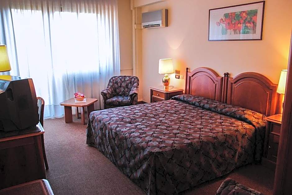 Garden Hotel