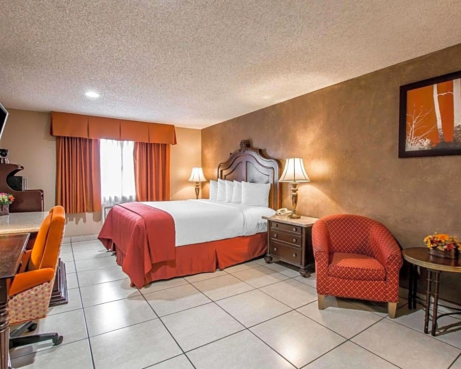 Hotel Baja San Diego