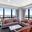 Meriton Suites Adelaide Street, Brisbane