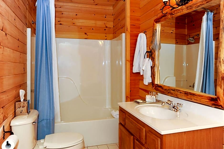 Dancing Bear Lodge
