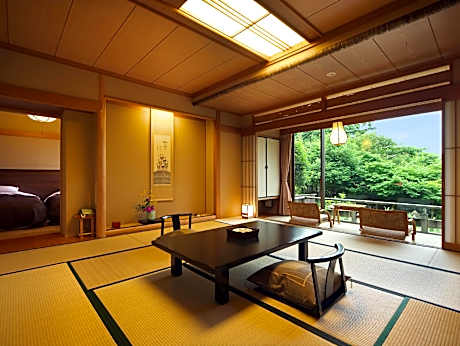 Japanese Style Suite for 5 People with Private Japanese Garden and Open-Air Bathtub