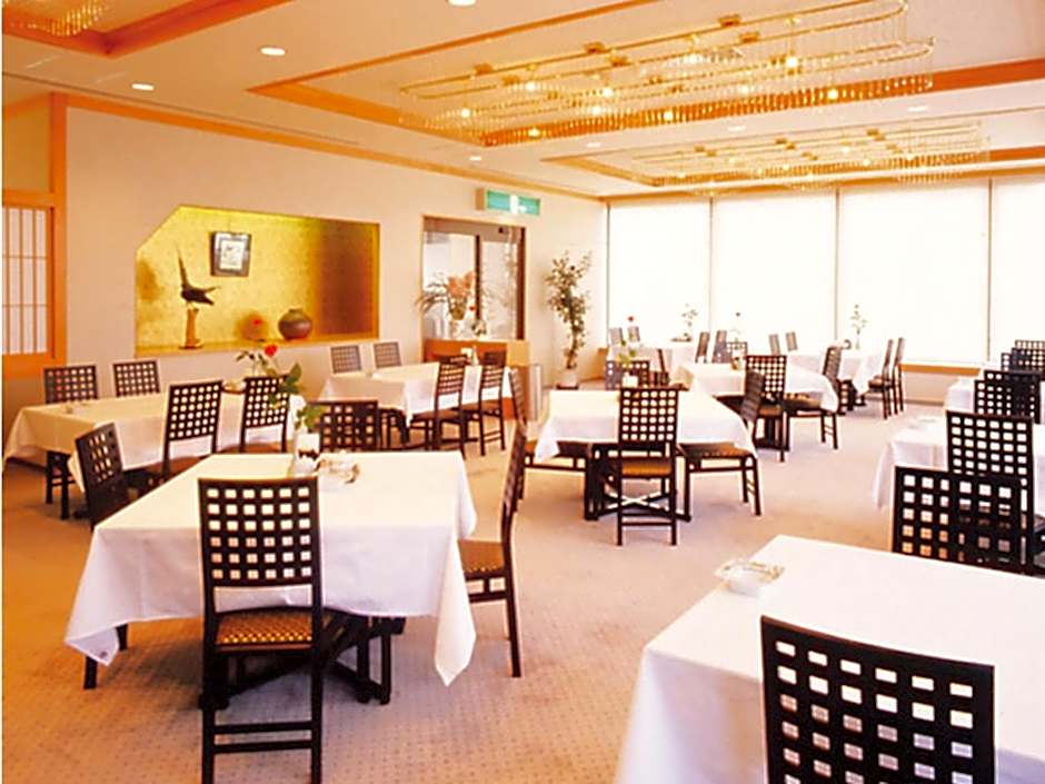 Kotohira River Side Hotel