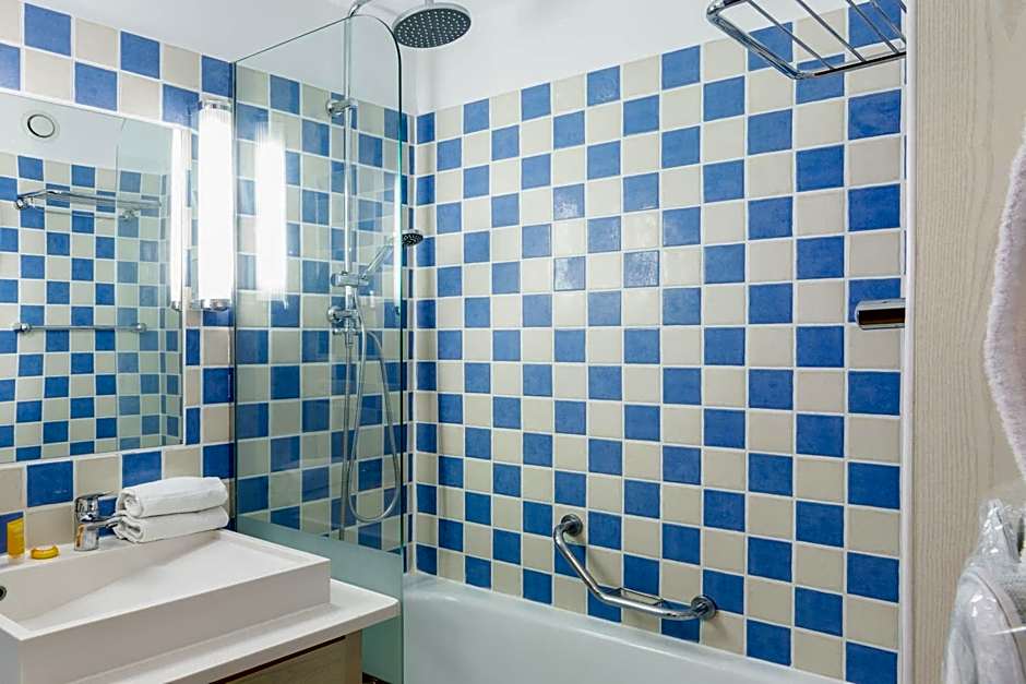 SOWELL HOTELS Le Beach