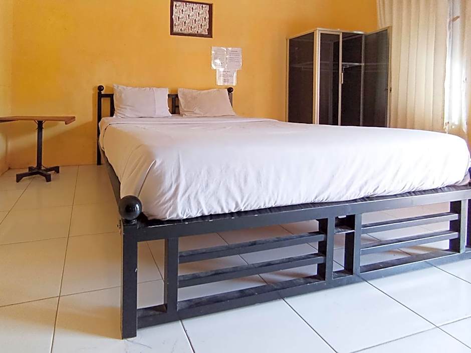 Reddoorz at El Shaday Homestay Banyuwangi