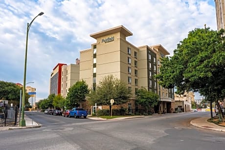 Fairfield Inn & Suites by Marriott San Antonio Downtown/Alamo Plaza