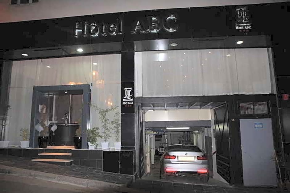 ABC Hotel