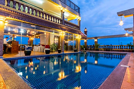 Hello Cambodia Boutique