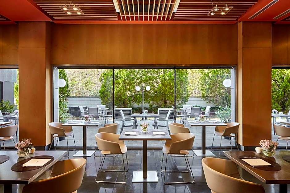 NH Madrid Las Tablas