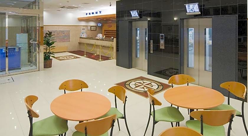 Toyoko Inn Hokkaido Asahikawa-Eki Higashi-Guchi