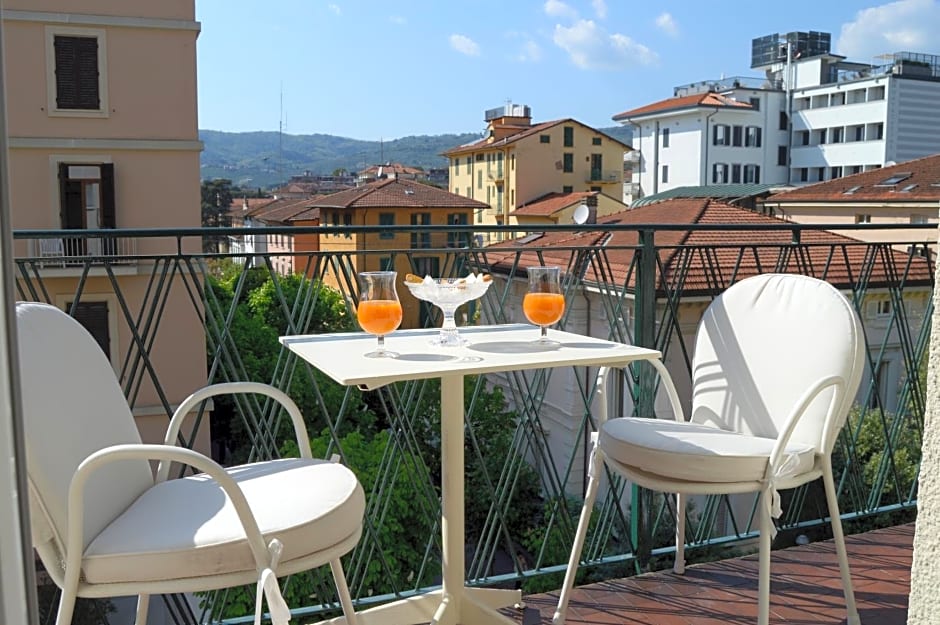 Ambasciatori Palace