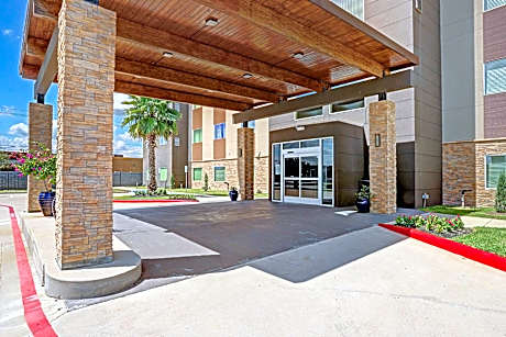 Ramada by Wyndham Houston Westchase