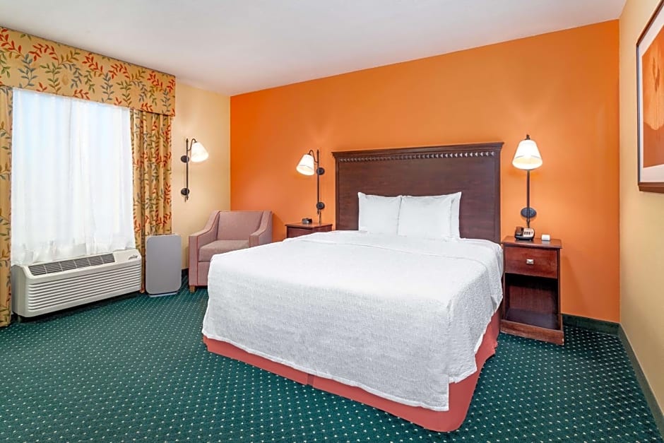 Hampton Inn By Hilton & Suites Sacramento-Elk Grove Laguna I-5