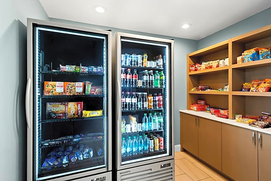 Holiday Inn Express & Suites Raleigh NE - Medical Ctr Area by IHG