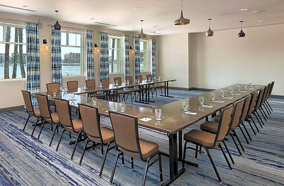 Jamaica Bay Inn Marina Del Rey Tapestry Collection by Hilton