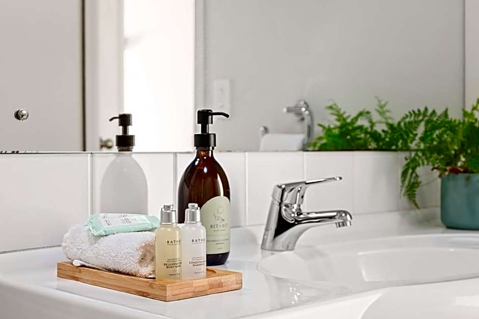 Ocean Beach Motor Lodge