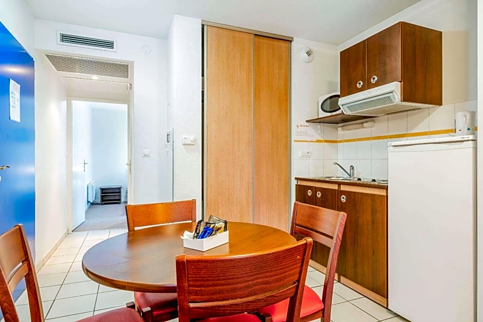 Comfort Suites Pau Idron