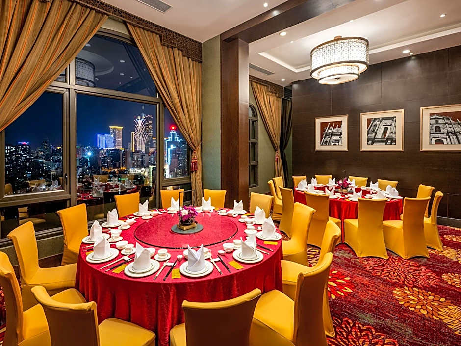 Sofitel Macau At Ponte 16 Hotel