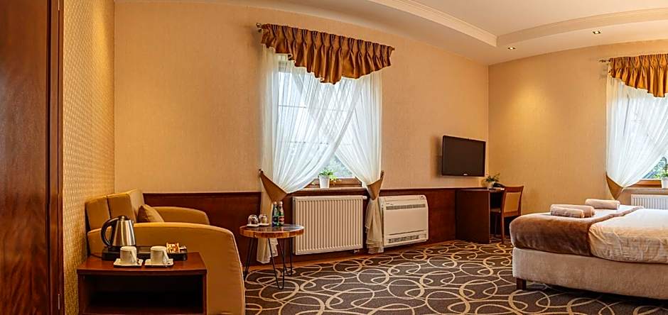 Hotel Dwór Choiny